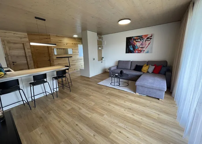 Apartmán J2 *