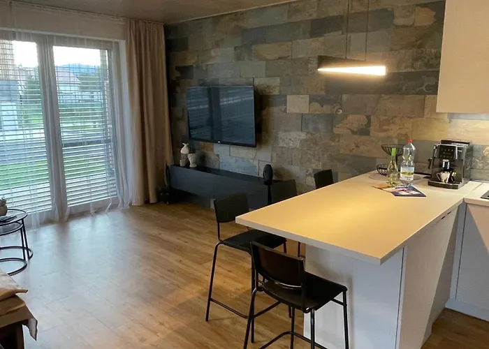 Apartmán J2 *